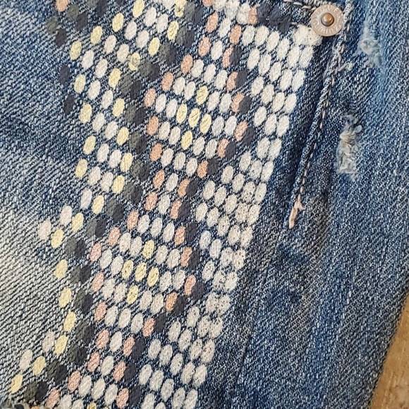 American Eagle hi-rise festival jean shorts size 6 - Picture 9 of 9